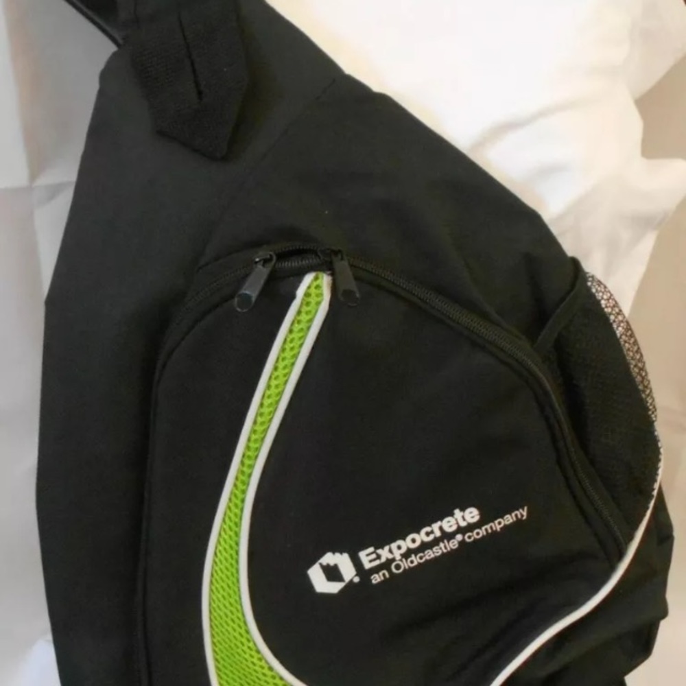 K & R Sling Backpack Messenger Bag BLACK TRIANGLE